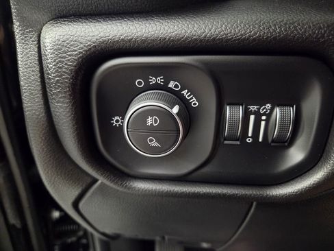 Used 2023 RAM 2500 Laramie AWD/4WD image 21