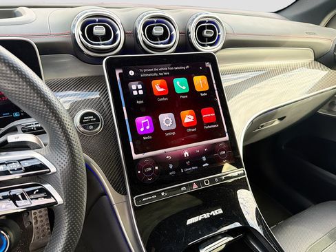 Used 2025 Mercedes-Benz GLC 43 AMG 4MATIC image 28