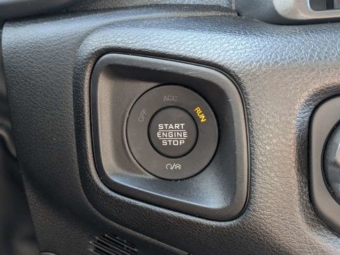 New 2026 Jeep Gladiator Sport AWD/4WD image 29