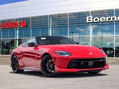 New 2025 Nissan Z NISMO w/ Floor Mat Package