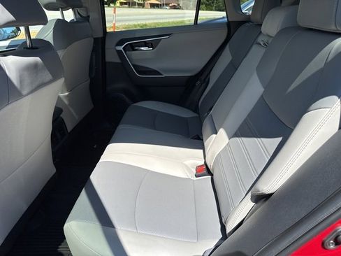 Used 2024 Toyota RAV4 Limited image 23