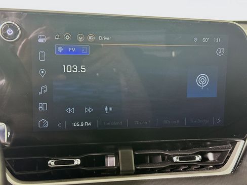 Used 2025 Chevrolet Equinox LT image 21