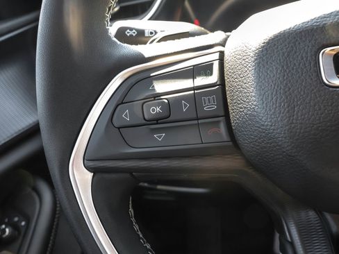 New 2025 Jeep Grand Cherokee Altitude image 24