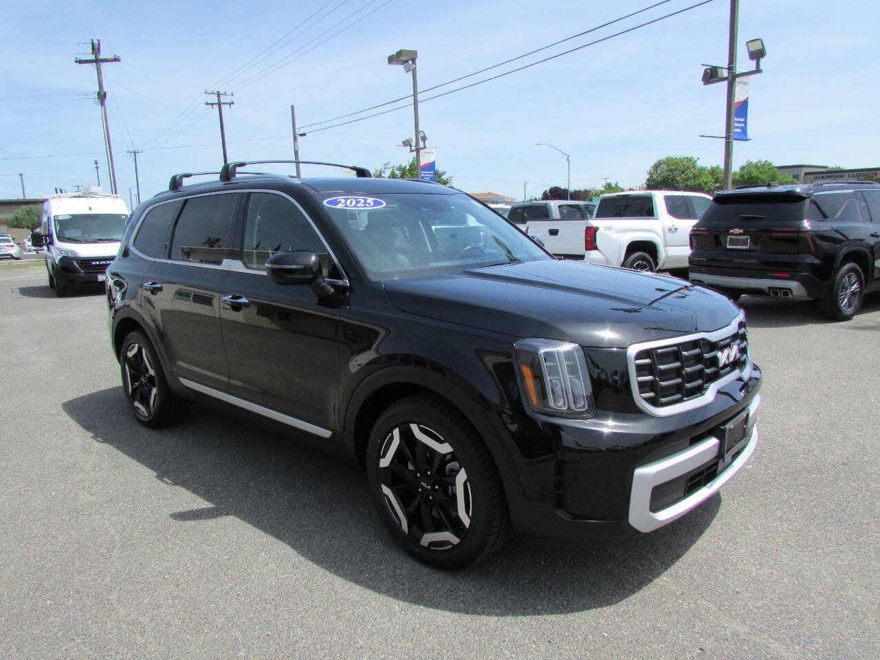 Used 2025 Kia Telluride S AWD/4WD image 5