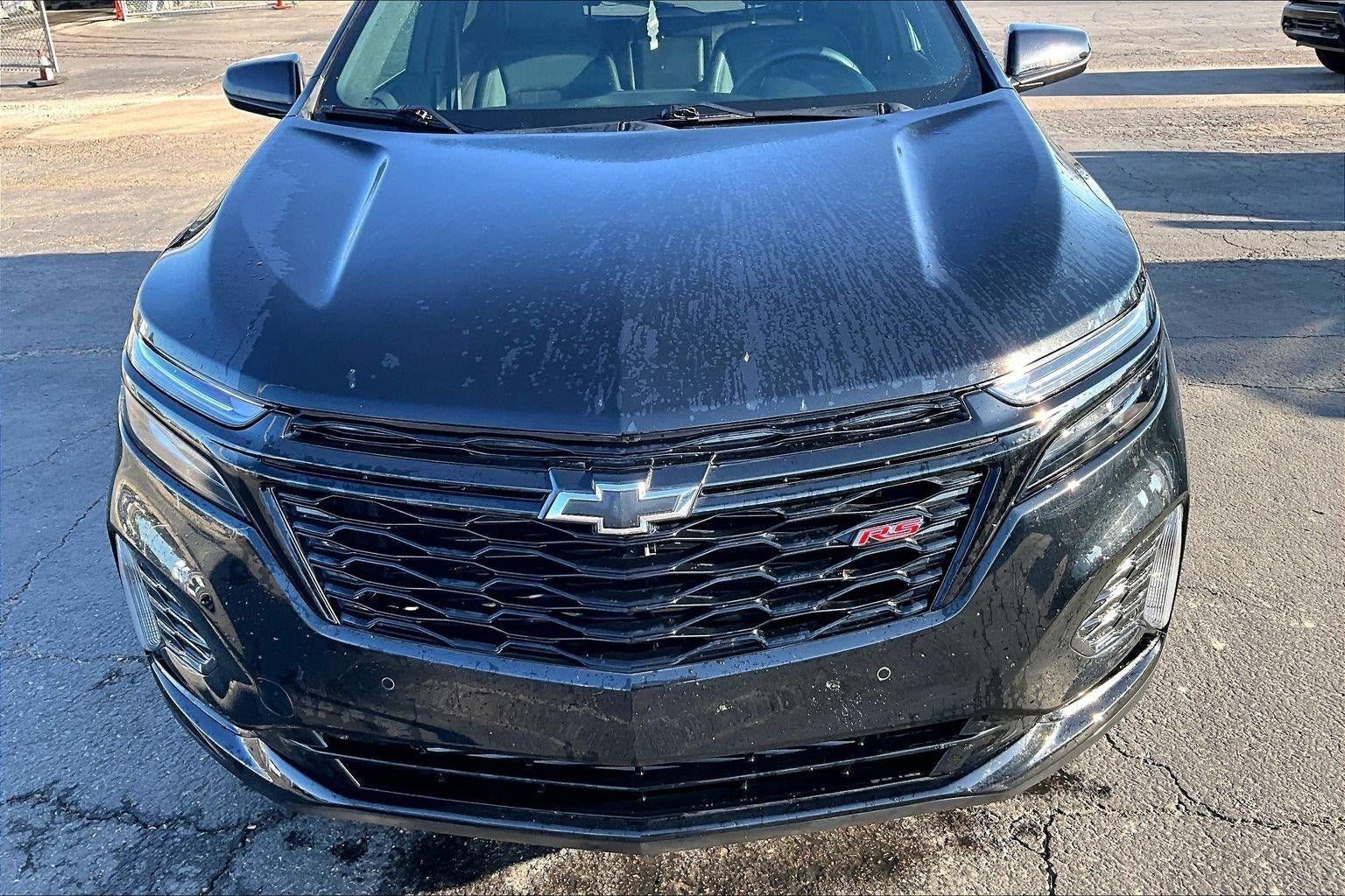 Used 2024 Chevrolet Equinox RS FWD image 3