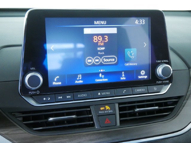 Used 2024 Nissan Altima 2.5 SV FWD image 29