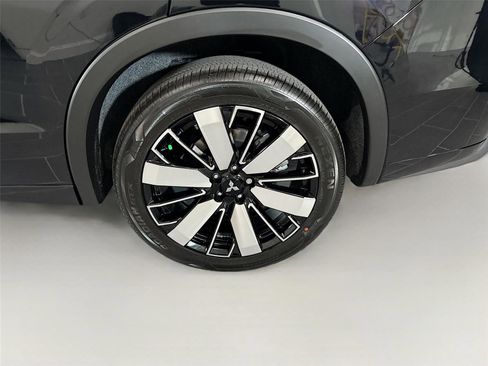 New 2026 Mitsubishi Outlander SEL image 22