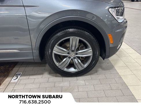 Used 2020 Volkswagen Tiguan SEL w/ 3rd Row Seat Package image 20