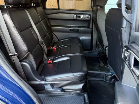 Used 2023 Ford Explorer 4WD Police Interceptor image 12