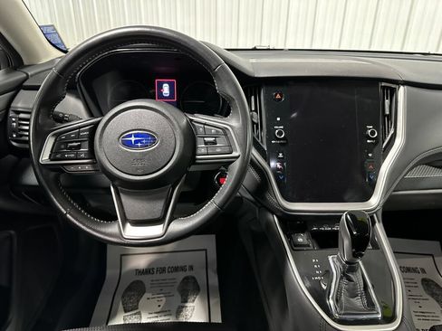 Used 2024 Subaru Outback Premium AWD/4WD image 8