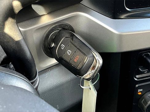 Certified 2024 Ford F250 XLT image 12