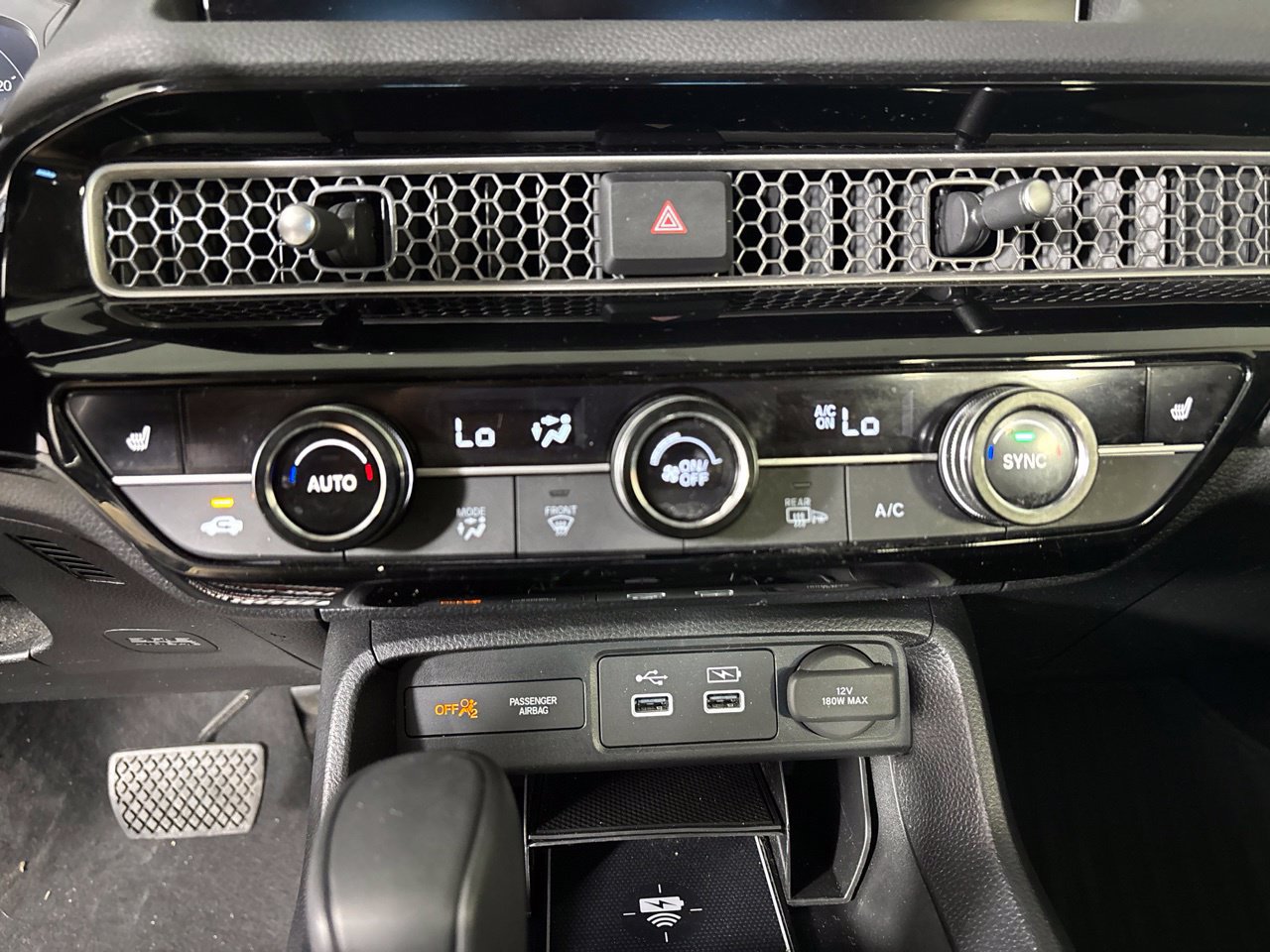 Used 2024 Honda Civic Touring image 19