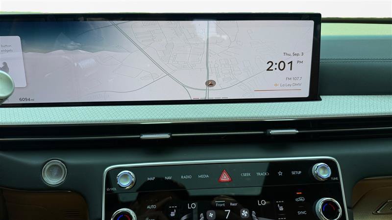 Used 2025 Genesis GV80 3.5T Prestige AWD/4WD image 21