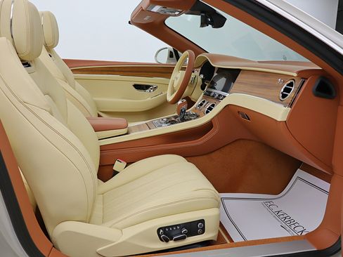 New 2026 Bentley Continental GTC image 47