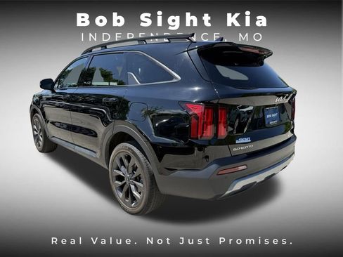 Certified 2023 Kia Sorento SX Prestige AWD/4WD image 11