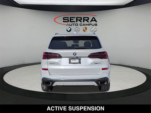 Certified 2024 BMW X5 xDrive40i w/ M Sport Package image 4