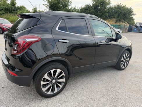 Used 2021 Buick Encore Preferred FWD image 7