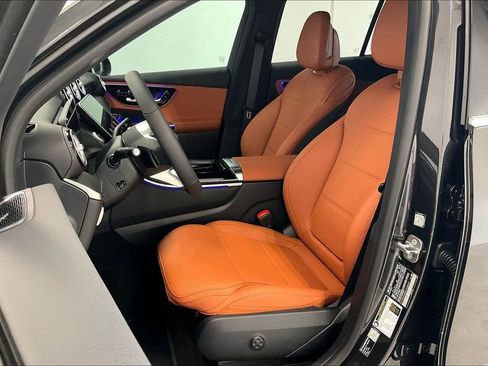 New 2026 Mercedes-Benz GLC 300 4MATIC image 9