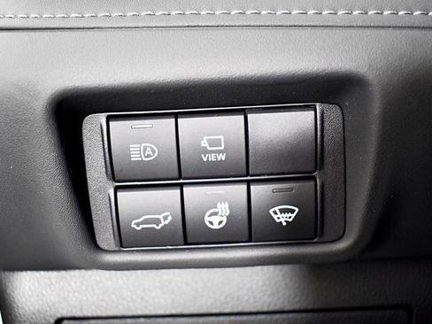 Used 2022 Toyota Highlander Platinum image 19