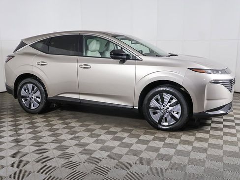 Used 2025 Nissan Murano SL image 17