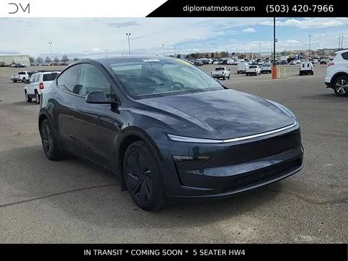Used 2026 Tesla Model Y Long Range image 3