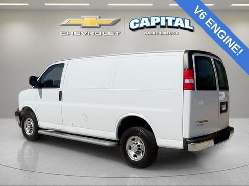 Used 2024 Chevrolet Express 2500 w/ Driver Convenience Package RWD image 3