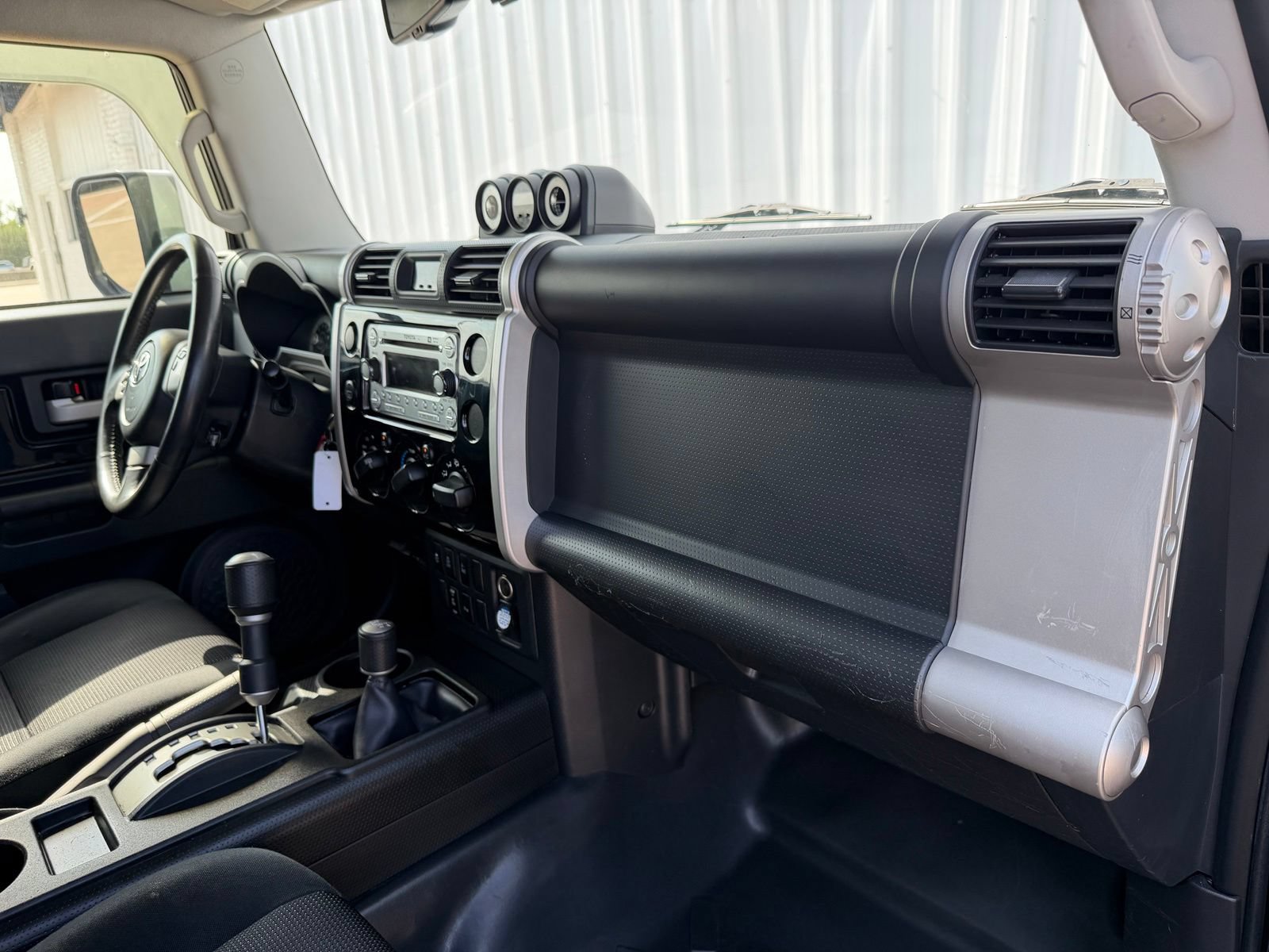 Used 2012 Toyota FJ Cruiser 4WD w/ Upgrade Pkg image 18