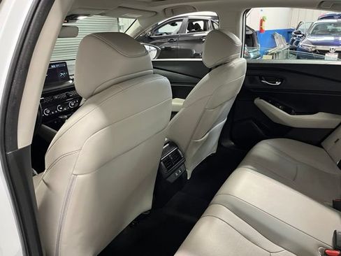 Used 2024 Honda Accord Touring image 18