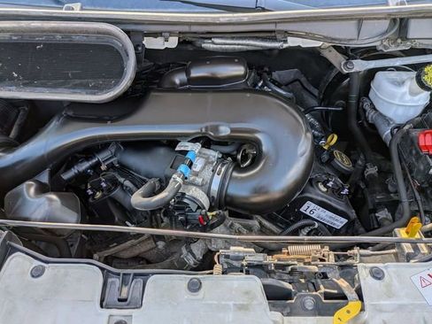 Used 2019 Ford Transit 250 148 Medium Roof RWD image 27