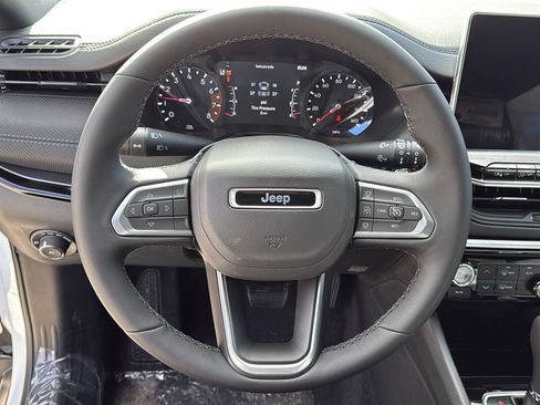 New 2026 Jeep Compass Limited image 9