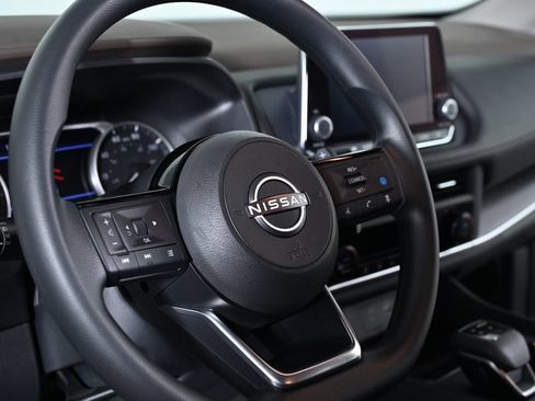Certified 2023 Nissan Rogue SV AWD/4WD image 12