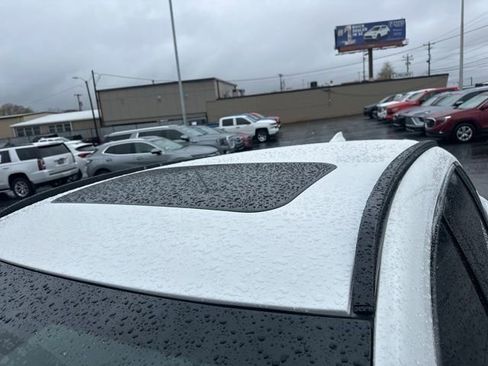 Used 2022 MAZDA CX-9 Touring image 34