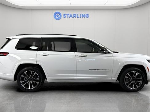 Used 2023 Jeep Grand Cherokee L Overland image 11