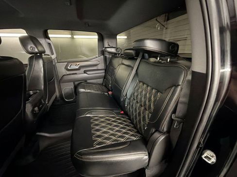 Used 2022 Chevrolet Silverado 1500 RST image 24