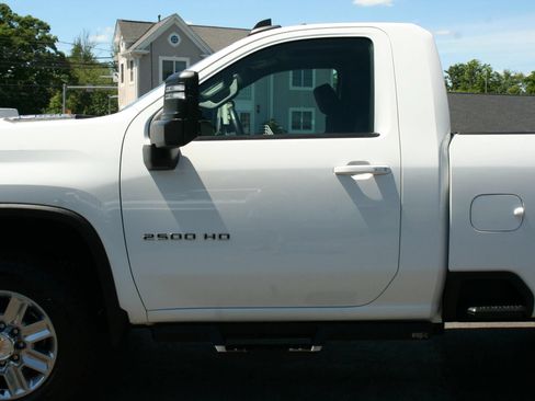 Used 2024 Chevrolet Silverado 2500 LT w/ Convenience Package AWD/4WD image 13