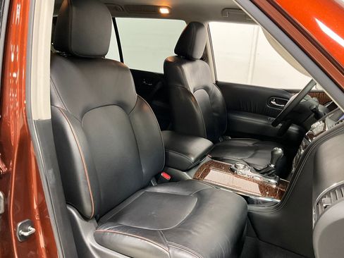 Used 2017 Nissan Armada SL w/ Moonroof Package AWD/4WD image 10