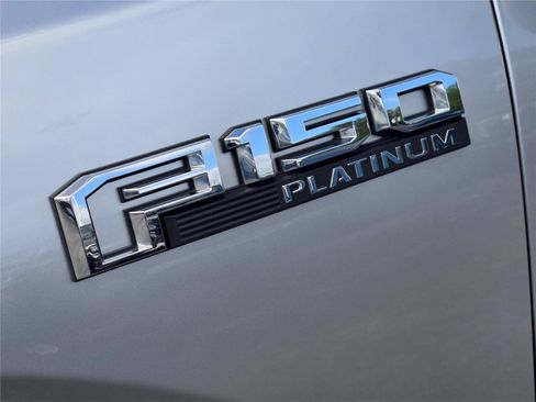 Used 2019 Ford F150 Platinum w/ Equipment Group 701A Luxury AWD/4WD image 12