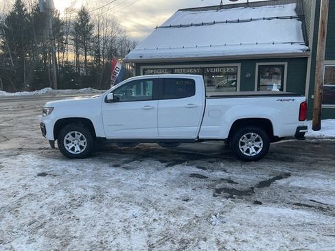 Used 2021 Chevrolet Colorado LT w/ Luxury Package image 12