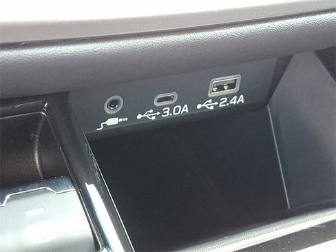 New 2025 Subaru Outback Premium image 19