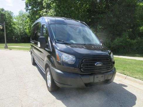 Used 2017 Ford Transit 250 148 Medium Roof RWD image 21