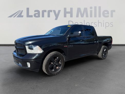 Used 2018 RAM 1500 Big Horn image 1