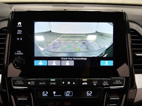 Certified 2024 Honda Odyssey EX-L image 25