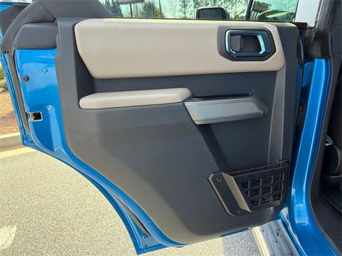 Used 2023 Ford Bronco Wildtrak image 22