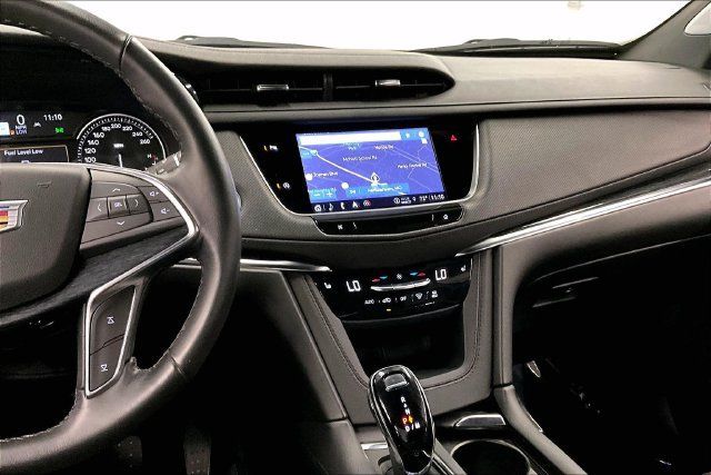 Used 2023 Cadillac XT5 Premium Luxury AWD/4WD image 7