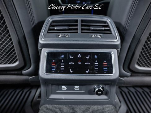 Used 2021 Audi RS 6 AWD/4WD image 56