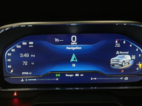 Used 2024 Chevrolet Tahoe RST w/ Sport Performance Package image 27