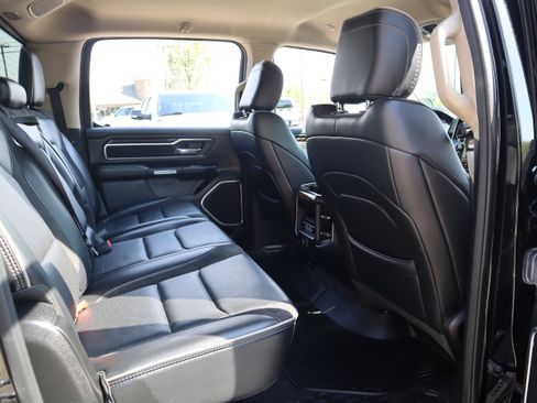 Used 2021 RAM 1500 Laramie image 32