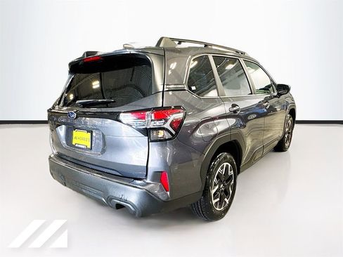 New 2026 Subaru Forester Premium image 5