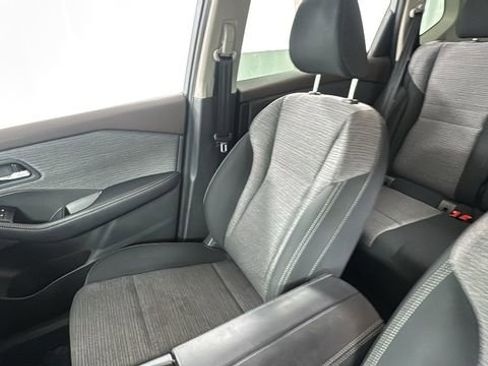 Certified 2021 Nissan Rogue SV image 13