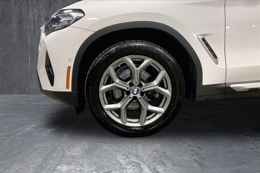 Used 2024 BMW X3 xDrive30i w/ Premium Package AWD/4WD image 35